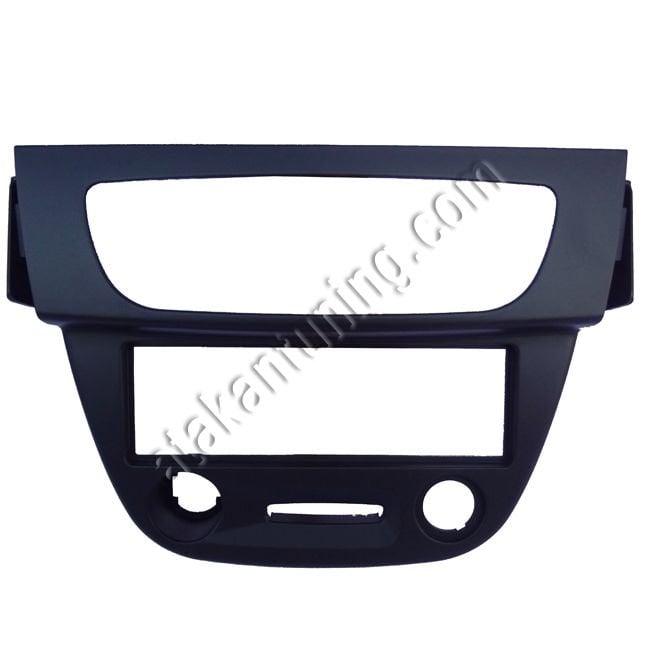 Renault Megane 3 ve Fluence Uyumlu Teyp Çerçevesi Siyah