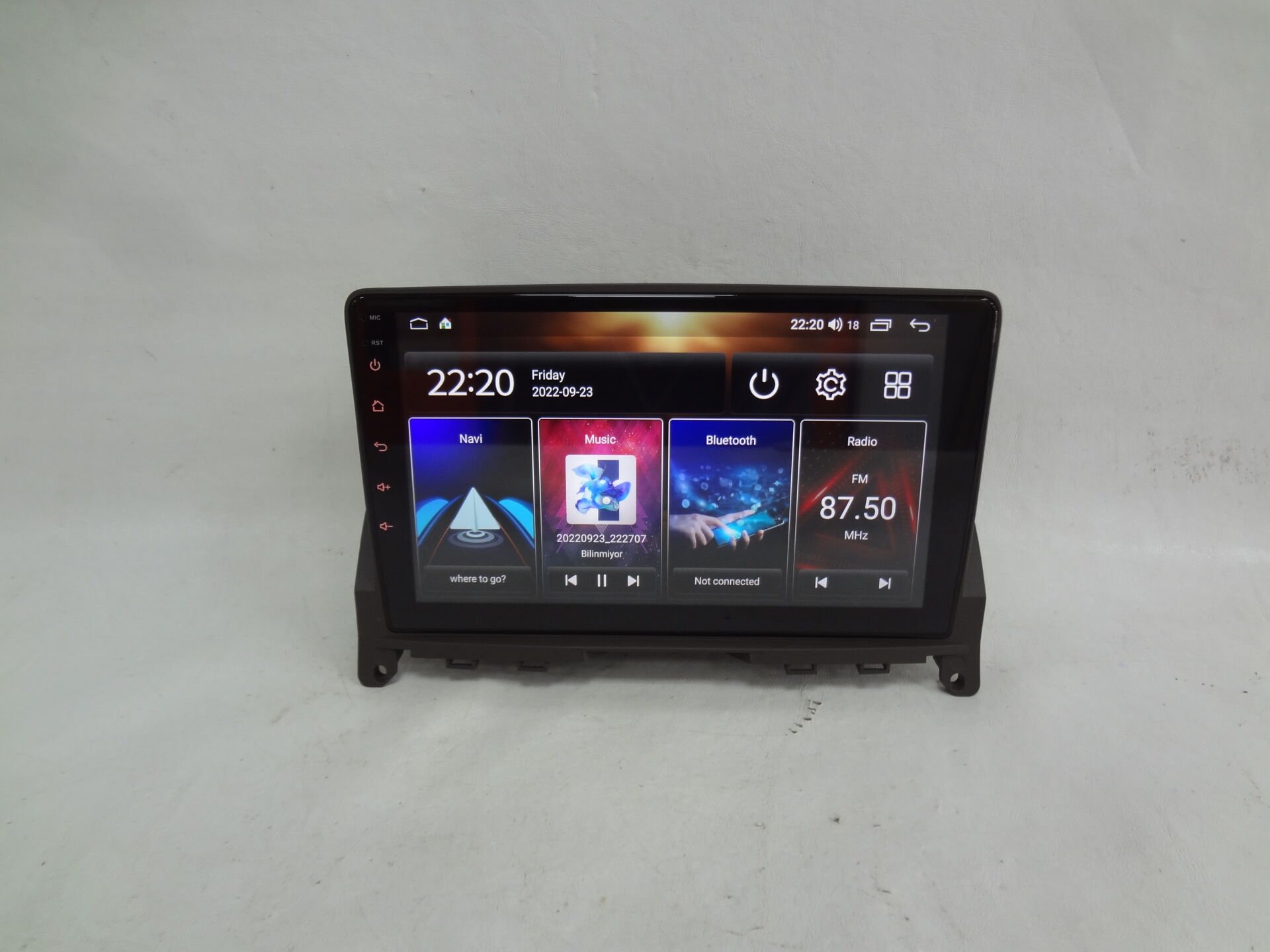 Navix Mercedes C Class W204 Kasa Uyumlu Android 13 CarPlay Android Auto QLED Multimedya