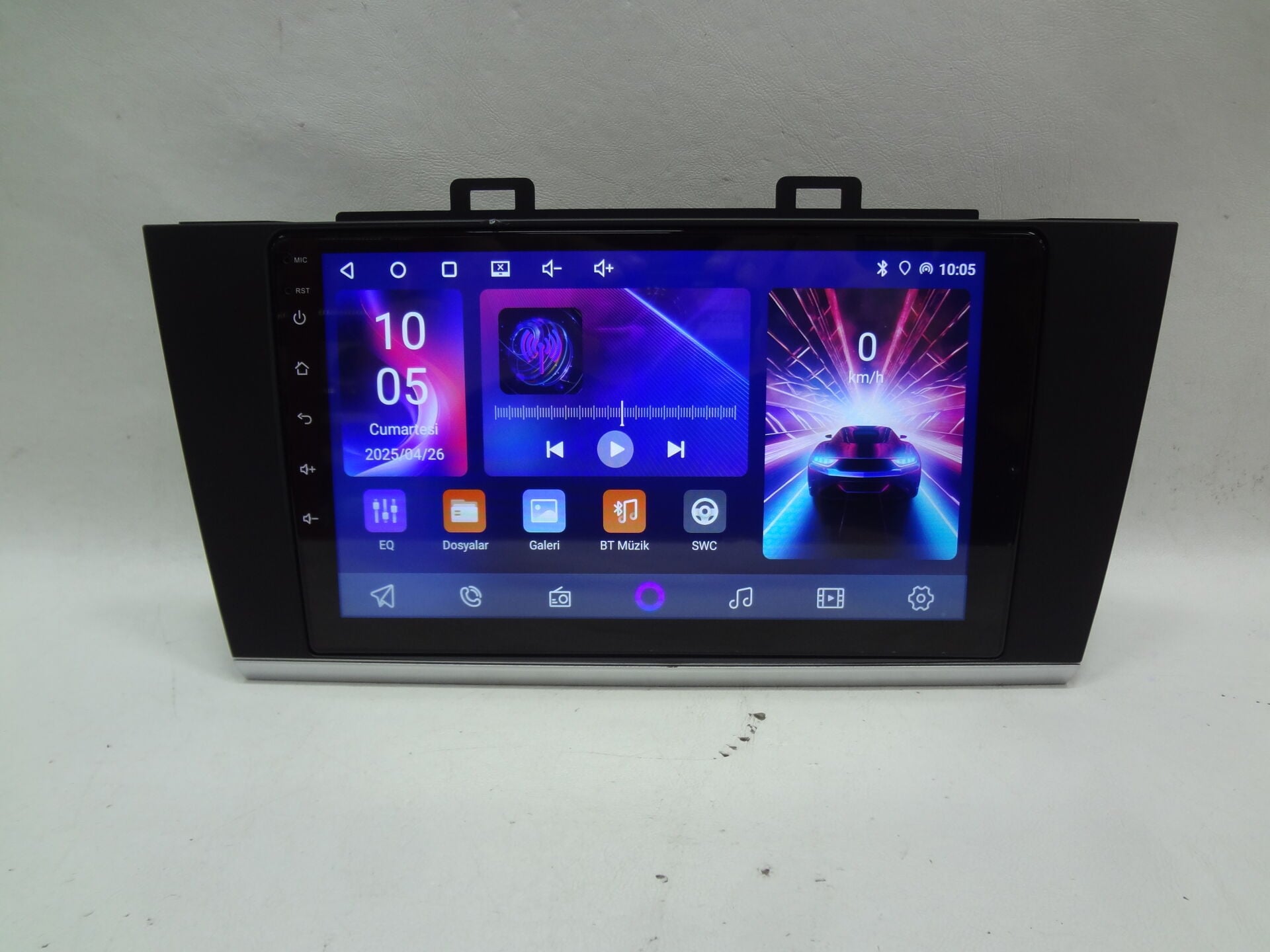 Navix V8 Turbo Subaru Outback Uyumlu Android 15 CarPlay Android Auto Multimedya 4+64