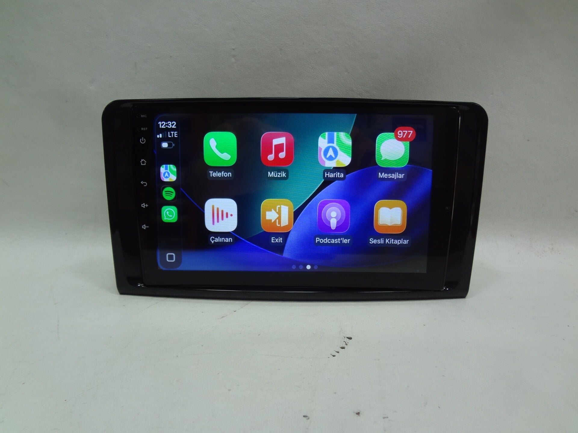 Navix V8 Turbo Mercedes ML ve GL Kasa Uyumlu Android 15 CarPlay Android Auto Multimedya 4+64